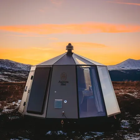 Smuksjoseter Fjellstue * Høvringen