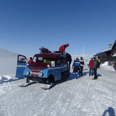 Smuksjoseter Fjellstue *