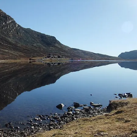 Smuksjoseter Fjellstue