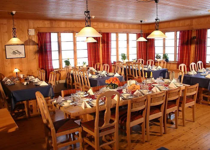 Smuksjoseter Fjellstue *